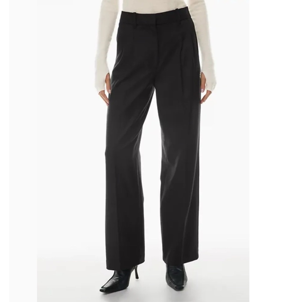 Aritzia Black Women's Trousers